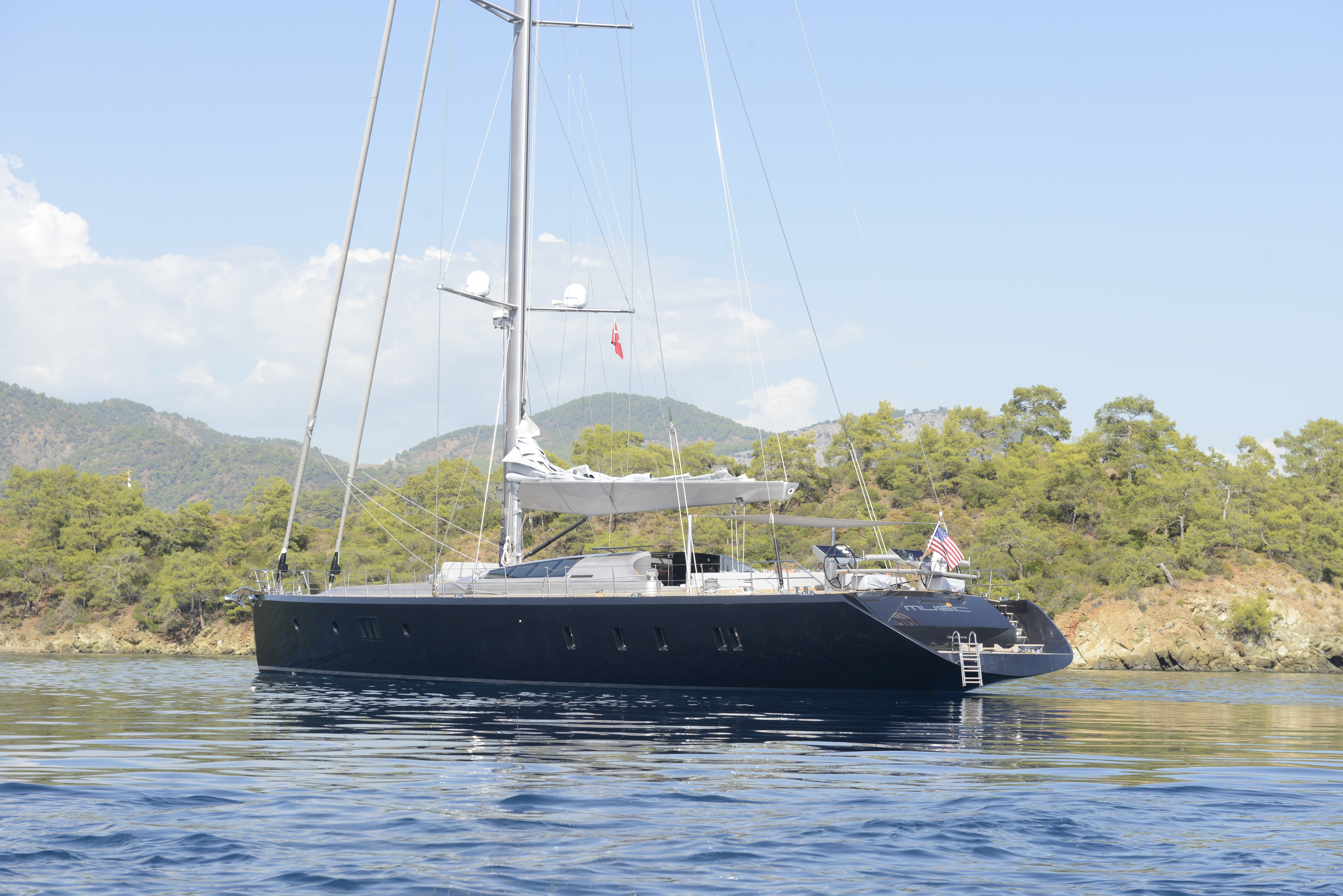 Yacht MUSIC, Aydos Yatcilik Superyacht CHARTERWORLD Luxury Superyacht